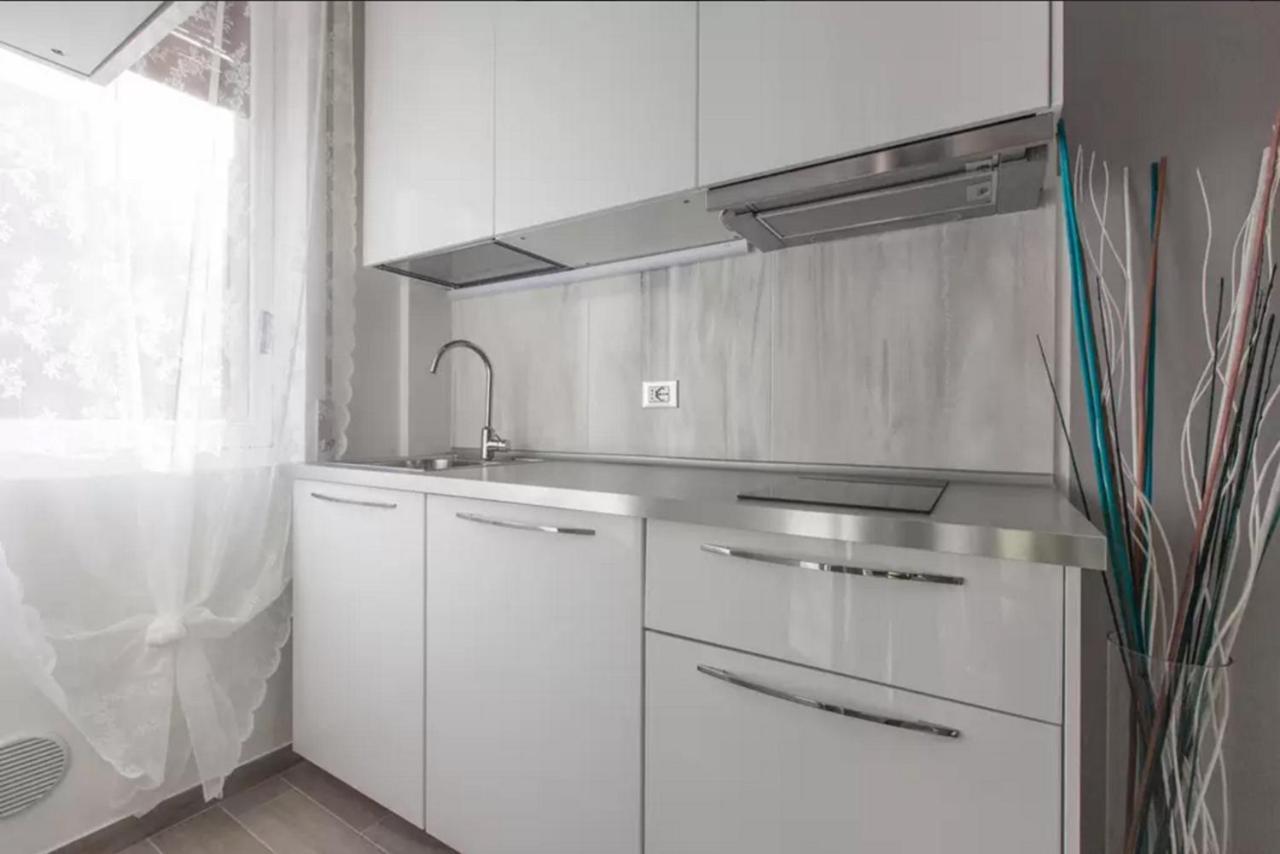 Guini Dream Apartment Милано Стая снимка